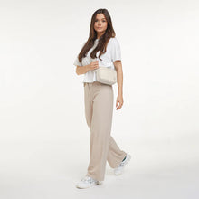 Lade das Bild in den Galerie-Viewer, Crossbody Bag - soft shell