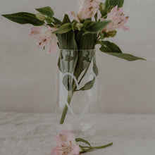 Load image into Gallery viewer, Hohes Trinkglas Herz (VE = 6 Stk)