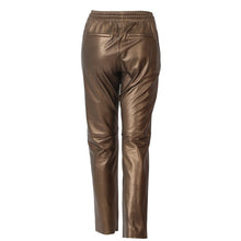 Lade das Bild in den Galerie-Viewer, Lederhose Gift in Metal Gold