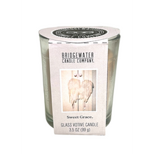 Lade das Bild in den Galerie-Viewer, Glas Kerze - Sweet Grace
