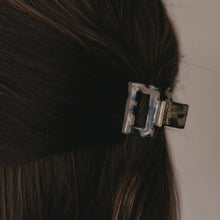 Load image into Gallery viewer, Haarspange eckig klein Leo (VE = 10 Stk.)