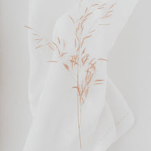 Lade das Bild in den Galerie-Viewer, Leinen Servietten Weiss im 4er Set