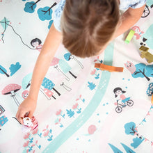 Lade das Bild in den Galerie-Viewer, Walk in a park Aufbewahrungstasche