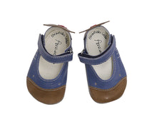 Lade das Bild in den Galerie-Viewer, Krabbelschuhe - Sharky