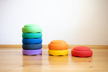 Lade das Bild in den Galerie-Viewer, Stapelsteine Rainbow great Lila