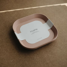 Lade das Bild in den Galerie-Viewer, Teller - Blush