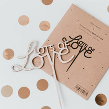 Lade das Bild in den Galerie-Viewer, Holzschriftzug Lots of Love