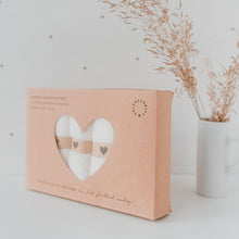 Lade das Bild in den Galerie-Viewer, Waschlappen Herz im 6er Set