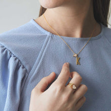 Lade das Bild in den Galerie-Viewer, Anhänger 16mm, A-Z - Gold matt