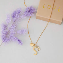 Lade das Bild in den Galerie-Viewer, Emaille-Anhänger, Herz Gold