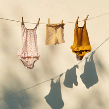 Lade das Bild in den Galerie-Viewer, Amara Badeanzug - Floral/Sea shell