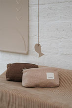 Lade das Bild in den Galerie-Viewer, Etui Riga