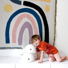 Lade das Bild in den Galerie-Viewer, Moby Medium - LED Nachtlicht