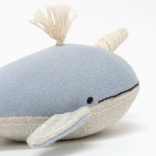 Lade das Bild in den Galerie-Viewer, Milo Narwal klein