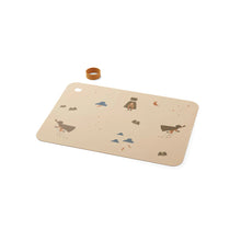 Lade das Bild in den Galerie-Viewer, Jude Tichset - Superhero, dune