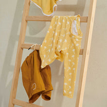 Lade das Bild in den Galerie-Viewer, Noah Schwimm-T-shirt - Palms/Jojoba