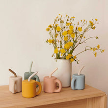 Lade das Bild in den Galerie-Viewer, Jenna Becher - Tuscany rose