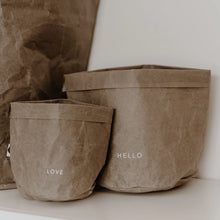 Lade das Bild in den Galerie-Viewer, Paperbag 2er Set Hello Love