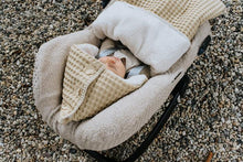 Lade das Bild in den Galerie-Viewer, Fußsack 0+ 3 Punkte Plüsch Oslo