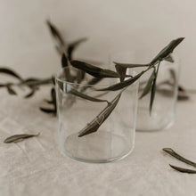 Lade das Bild in den Galerie-Viewer, Trinkglas Herz weiß im 2er Set