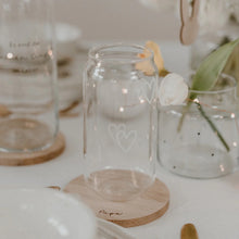 Lade das Bild in den Galerie-Viewer, Hohes Trinkglas - Herzen
