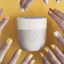 Lade das Bild in den Galerie-Viewer, Becher Smiley