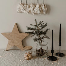 Lade das Bild in den Galerie-Viewer, Brett Stern aus Eiche