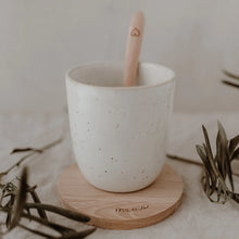 Lade das Bild in den Galerie-Viewer, Untersetzer aus Eichenholz - Mama