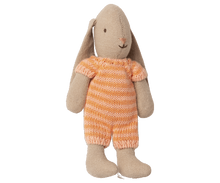 Lade das Bild in den Galerie-Viewer, Hase, Mikro