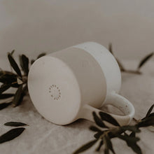 Lade das Bild in den Galerie-Viewer, Große Tasse - Herz