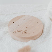 Lade das Bild in den Galerie-Viewer, Blumenständer just love