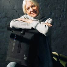 Lade das Bild in den Galerie-Viewer, Rolltop Lite - black