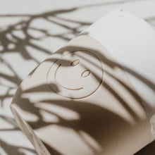 Lade das Bild in den Galerie-Viewer, Becher Smiley