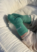 Lade das Bild in den Galerie-Viewer, PETIT SOCKEN | BABY: 0-1 Jahre
