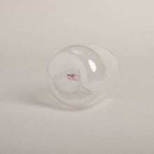Load image into Gallery viewer, Trinkglas Herzfigur rosa (VE = 6 Stk)
