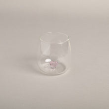 Load image into Gallery viewer, Trinkglas Herzfigur rosa (VE = 6 Stk)
