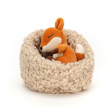 Lade das Bild in den Galerie-Viewer, Hibernating Fox
