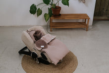 Lade das Bild in den Galerie-Viewer, Fußsack 0+ 3 Punkte Plüsch Oslo
