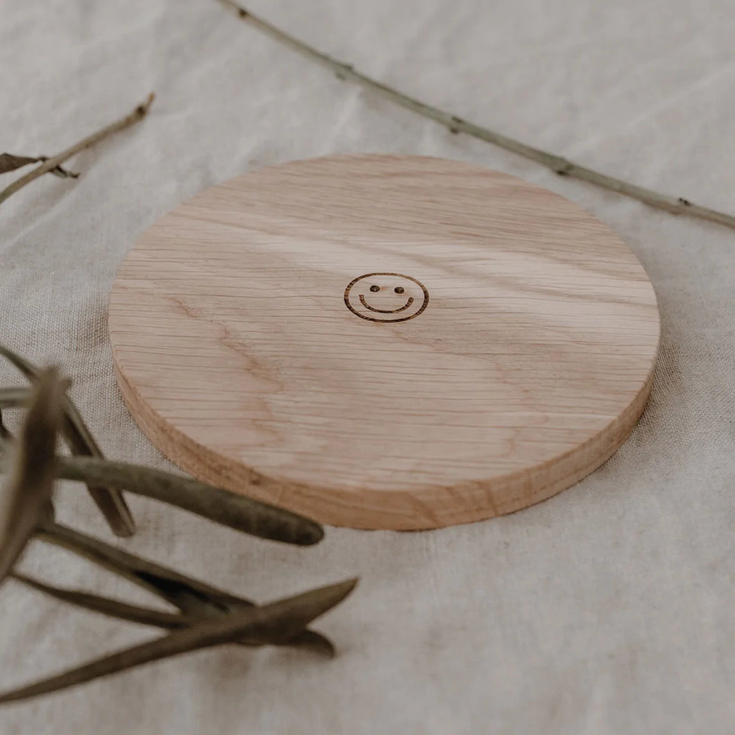 Untersetzer aus Eichenholz - Smiley